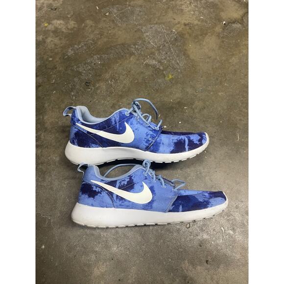 Nike Roshe One Print Mens Blue Tie Dye Comfort Running Sneaker Shoes Size 7.5 - Picture 1 of 7